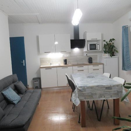 Gite La Chaumette Appartement Turquoise Villeneuve-de-Berg Esterno foto