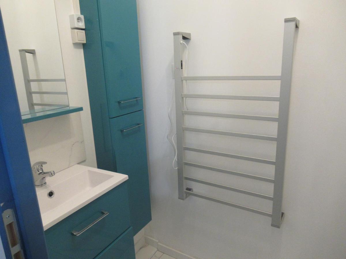 Gite La Chaumette Appartement Turquoise Villeneuve-de-Berg Esterno foto